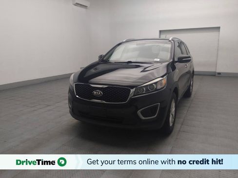 Used 2017 Kia Sorento AWD image 1