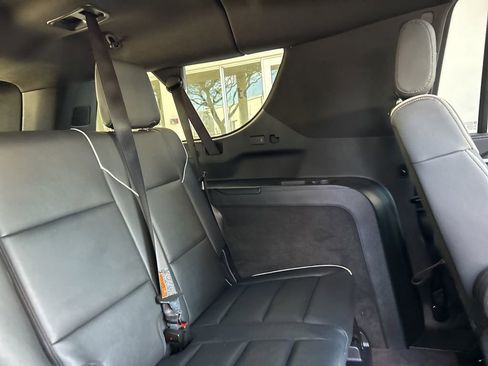 Used 2025 Cadillac Escalade ESV Premium Luxury w/ Touring Package image 40