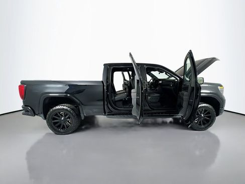 Used 2022 GMC Sierra 1500 AT4 w/ AT4 Premium Package AWD/4WD image 29