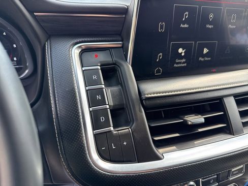 Used 2023 GMC Yukon SLT image 28