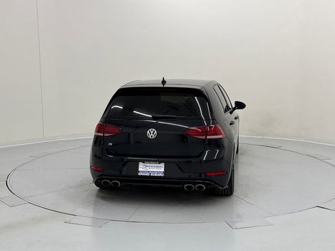 Used 2019 Volkswagen Golf R 4-Door image 5