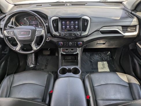 Used 2022 GMC Terrain SLT AWD/4WD image 16