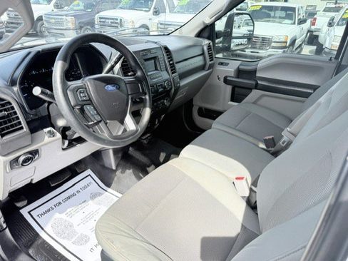 Used 2017 Ford F250 XL w/ Power Equipment Group AWD/4WD image 14