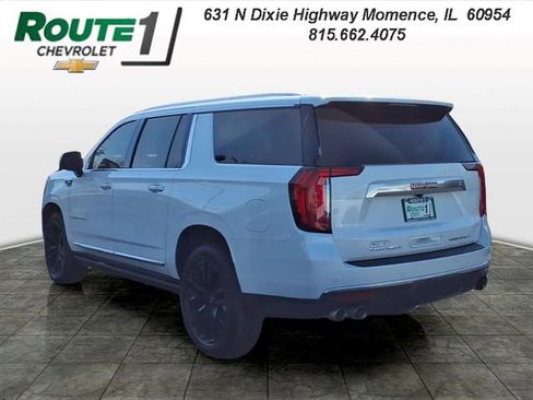 Used 2023 GMC Yukon XL Denali AWD/4WD image 3