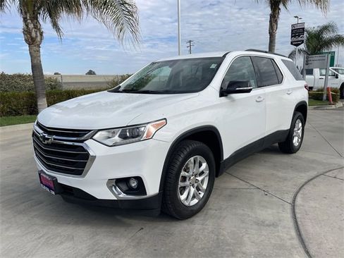 Used 2019 Chevrolet Traverse LT w/ LPO, Blackout Package image 4
