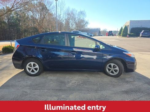 Used 2013 Toyota Prius Four image 10