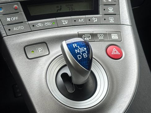 Used 2014 Toyota Prius Prime Advanced FWD image 16