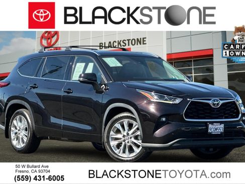 Used 2022 Toyota Highlander Limited AWD/4WD image 1