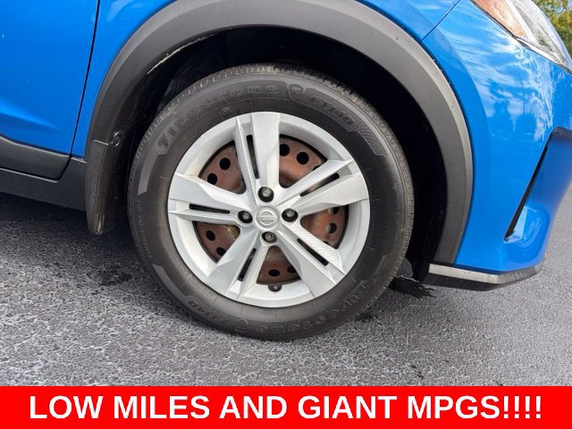 Used 2021 Nissan Kicks S FWD image 8