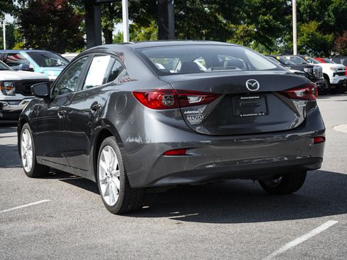 Used 2017 MAZDA MAZDA3 Touring FWD image 8
