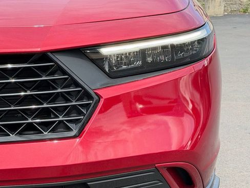 Used 2023 Honda Accord EX image 2