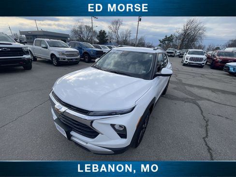 Used 2025 Chevrolet TrailBlazer LT w/ Driver Confidence Package image 19