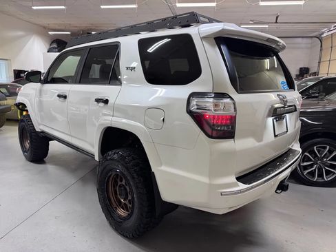 Used 2016 Toyota 4Runner Limited AWD/4WD image 5