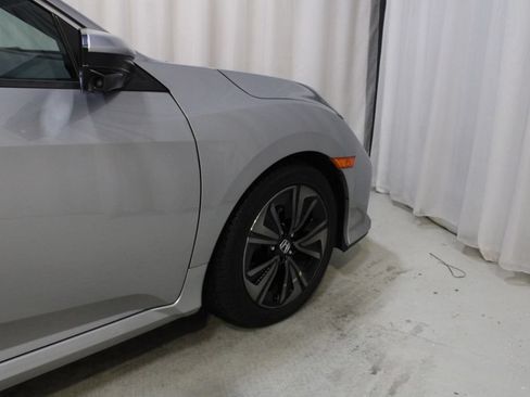 Used 2018 Honda Civic EX image 28