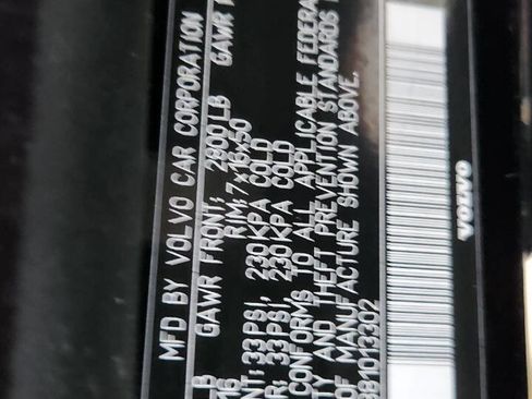 Used 2008 Volvo XC70 3.2 image 36