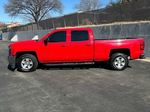 Used 2018 Chevrolet Silverado 1500 LT w/ Trailering Package RWD image 1