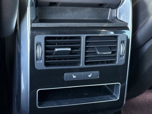 Used 2020 Land Rover Range Rover Sport HSE image 15