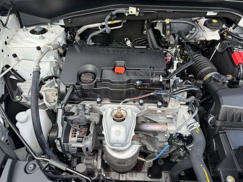 Used 2026 Honda HR-V Sport image 19