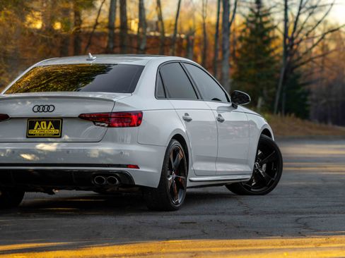 Used 2019 Audi S4 Premium Plus w/ Premium Plus Package image 30