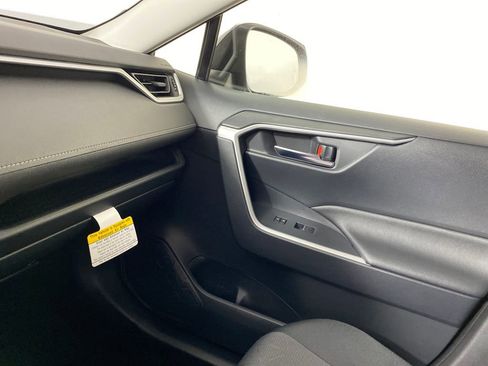 New 2025 Toyota RAV4 XLE image 19