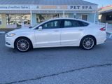 Used 2015 Ford Fusion SE w/ Equipment Group 202A image 4