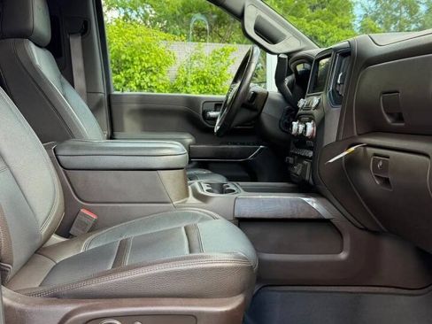 Used 2020 GMC Sierra 2500 Denali w/ Denali Ultimate Package AWD/4WD image 38