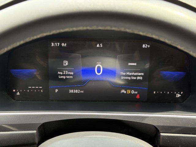 Used 2023 Volkswagen Tiguan SE w/ Panoramic Sunroof Package AWD/4WD image 27