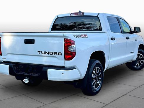 Certified 2020 Toyota Tundra SR5 w/ TRD Off-Road Package AWD/4WD image 13