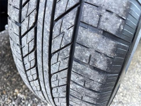 Used 2019 Ford Explorer XLT w/ Class III Trailer Tow Package image 28