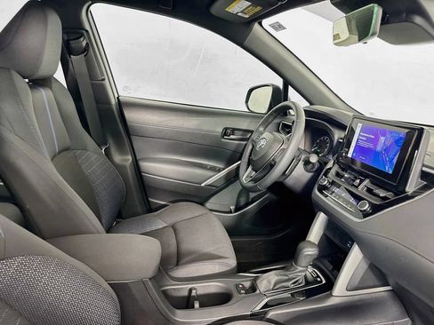Used 2024 Toyota Corolla Cross AWD Hybrid image 37