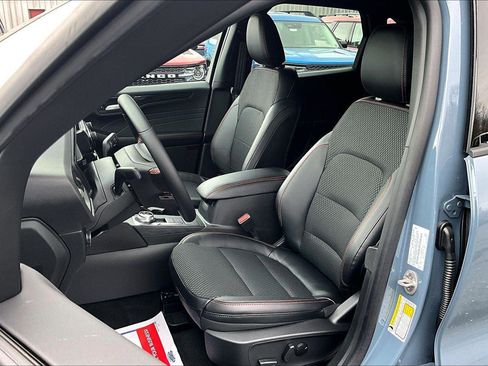 New 2026 Ford Escape ST-Line w/ Cold Weather Package image 9
