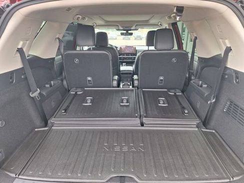 New 2026 Nissan Pathfinder Platinum AWD/4WD image 24