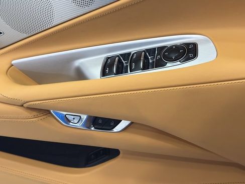 Used 2023 Chevrolet Corvette Stingray Premium Conv w/ Z51 Performance Package RWD image 16