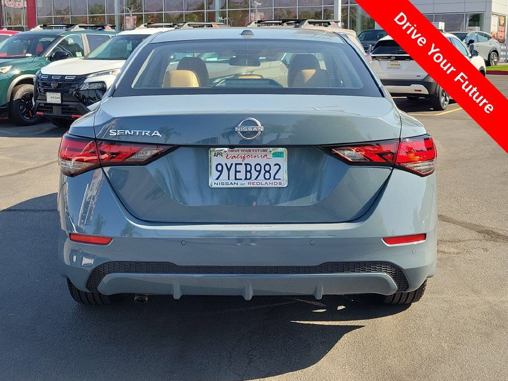 Used 2025 Nissan Sentra SV w/ SV Premium Package FWD image 37