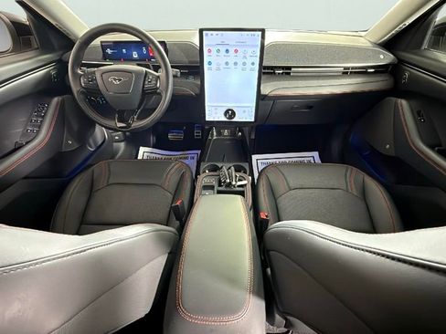 Used 2025 Ford Mustang Mach-E Premium w/ Sport Appearance Package image 32