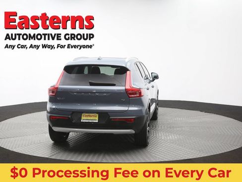 Used 2021 Volvo XC40 T4 Inscription FWD image 40