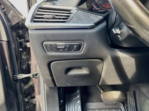 Used 2019 BMW X7 xDrive40i w/ Premium Package AWD/4WD image 10