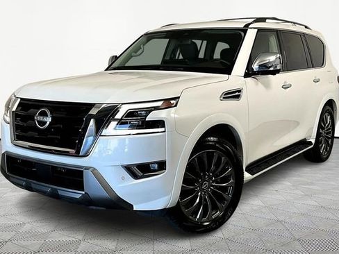 Used 2024 Nissan Armada Platinum w/ Cargo Package image 2