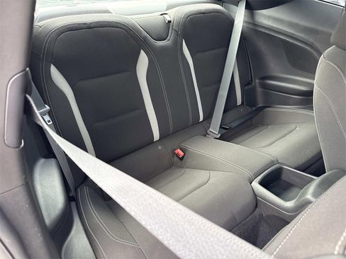 Used 2021 Chevrolet Camaro LT image 24
