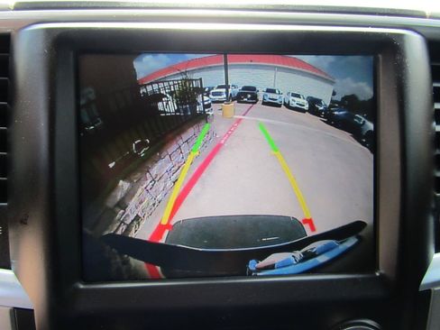 Used 2016 RAM 2500 Big Horn AWD/4WD image 18