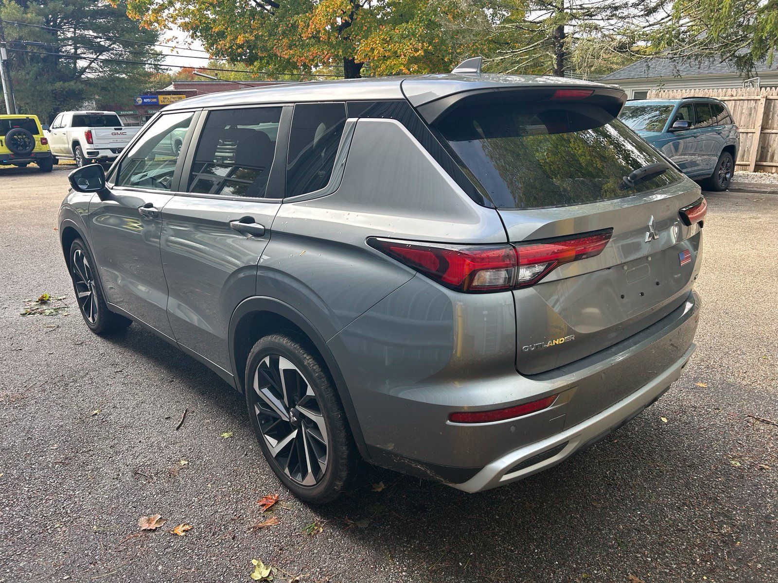 Used 2024 Mitsubishi Outlander SE AWD/4WD image 9