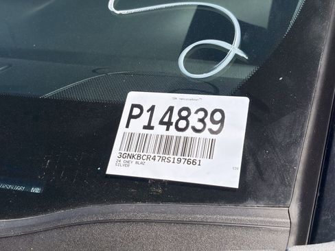 Used 2024 Chevrolet Blazer LT FWD image 5