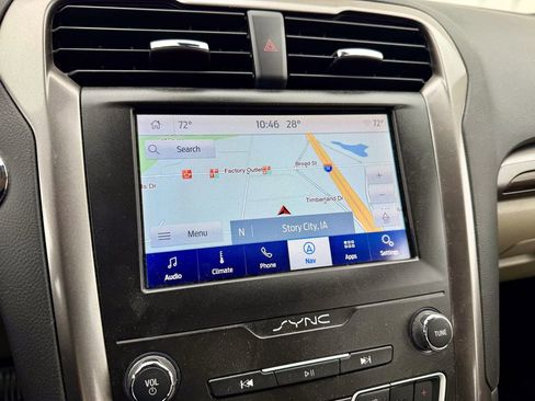 Certified 2019 Ford Fusion SEL image 22