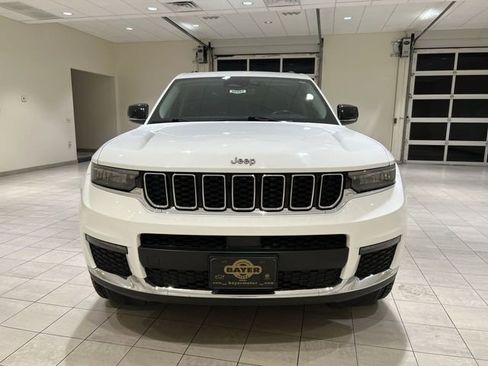 Used 2021 Jeep Grand Cherokee L Limited AWD/4WD image 8