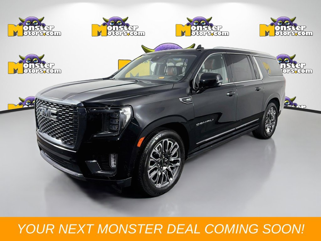 Used 2024 GMC Yukon XL Denali Ultimate AWD/4WD image 1