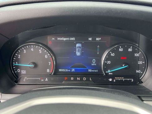 Used 2023 Ford Explorer XLT w/ Equipment Group 202A AWD/4WD image 30