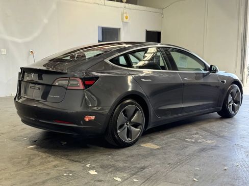 Used 2018 Tesla Model 3 Long Range AWD/4WD image 4