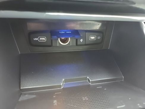 Used 2024 Hyundai Tucson Limited image 19