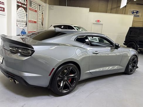 Used 2023 Chevrolet Camaro SS RWD image 11