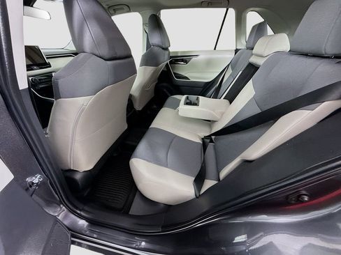 Certified 2023 Toyota RAV4 XLE w/ Convenience Package FWD image 17